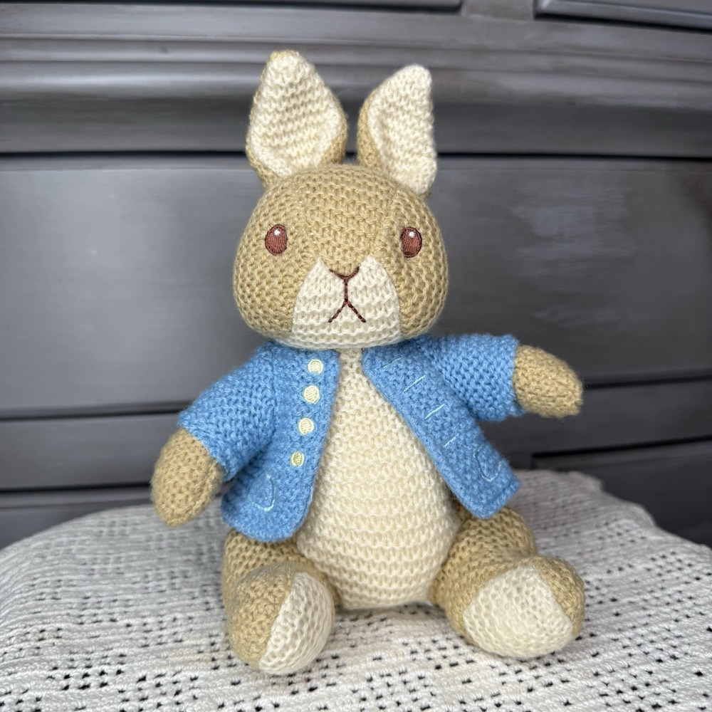 NWOT Gund Peter Rabbit Knit Plush Stuffed Animal Blue Jacket Beatrix Potter